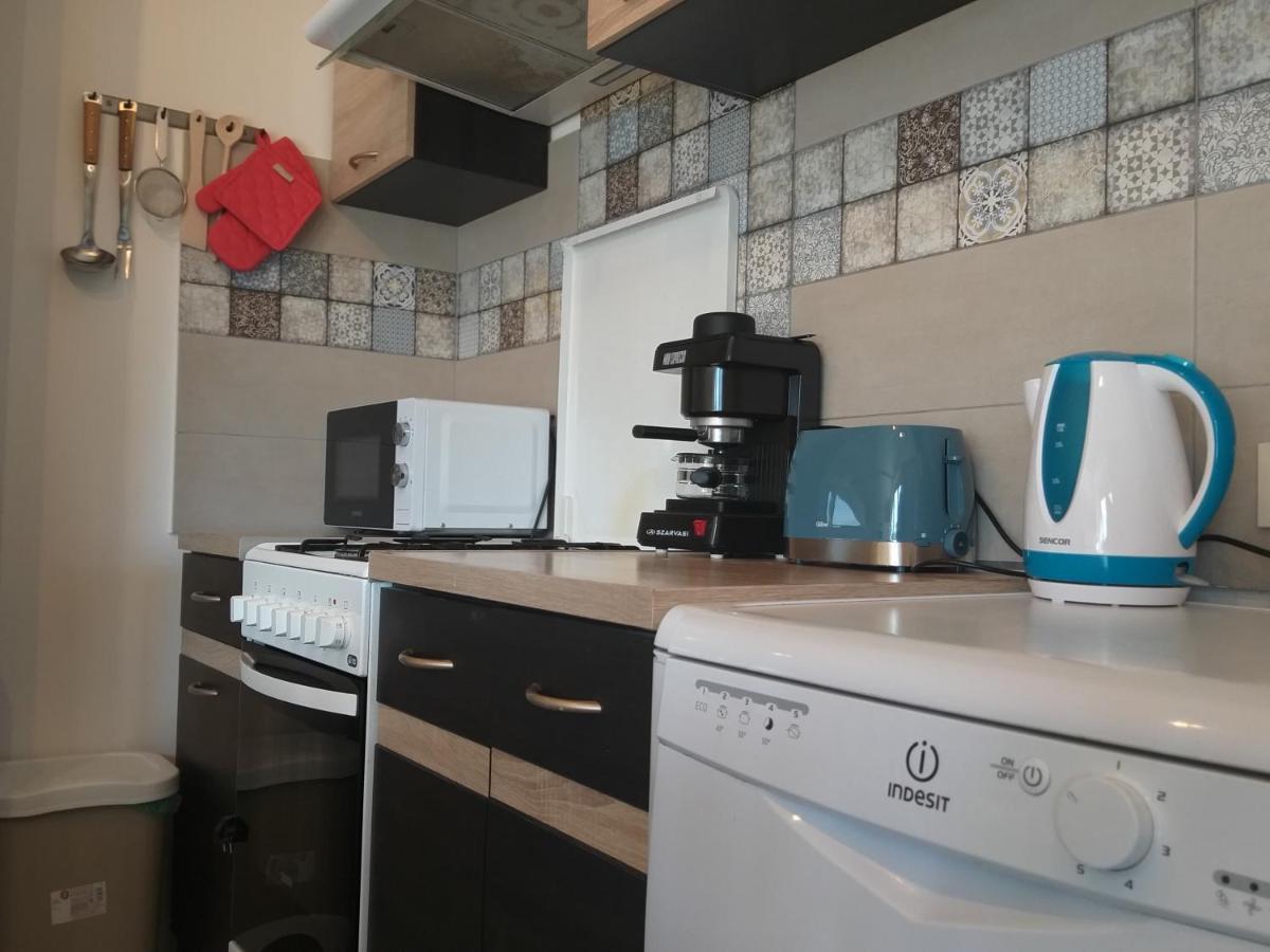 Toelgyerdo Apartman Kismaros Exterior foto